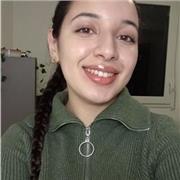 Bonjour ! l'Arabe est ma langue maternelle,je peux donner des cours de soutien au débutant ou au étudiants qui sont en seconde